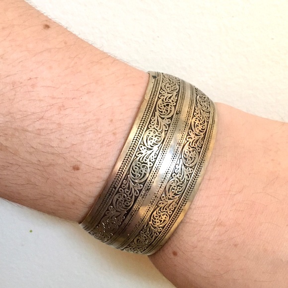 Silver Bohemian Statement Cuff Bracelet Adjustable - Picture 4 of 4